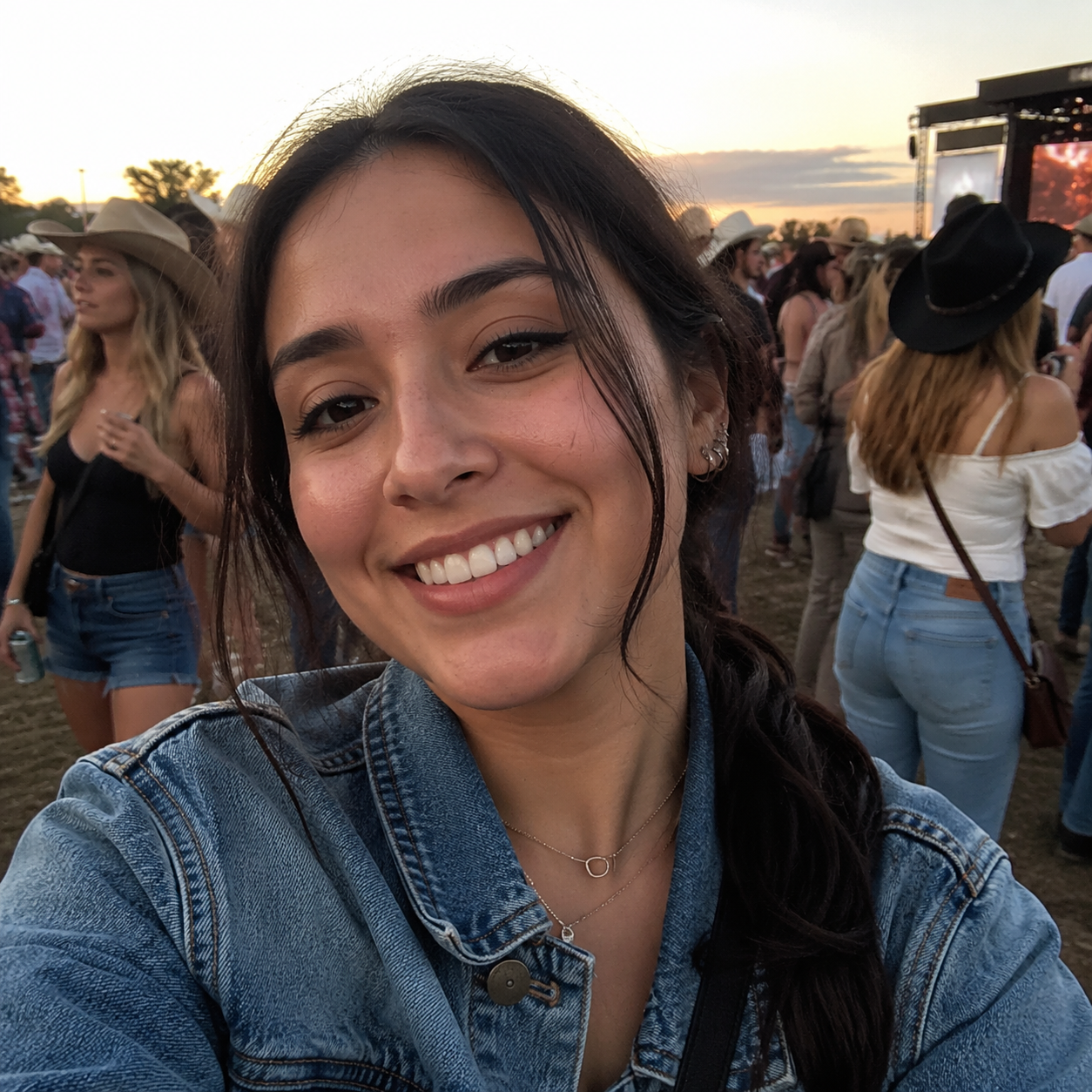 files/sofia-m.png